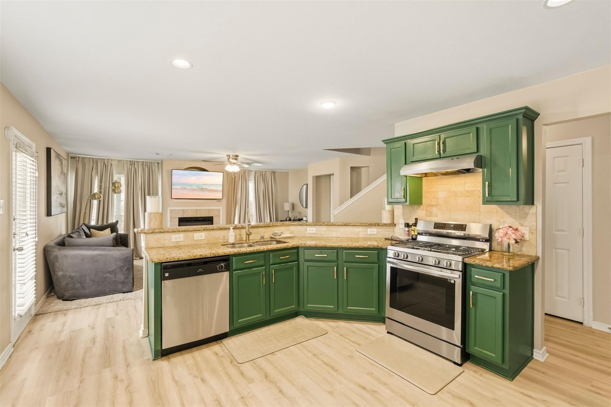 19803 Lindenwick Court