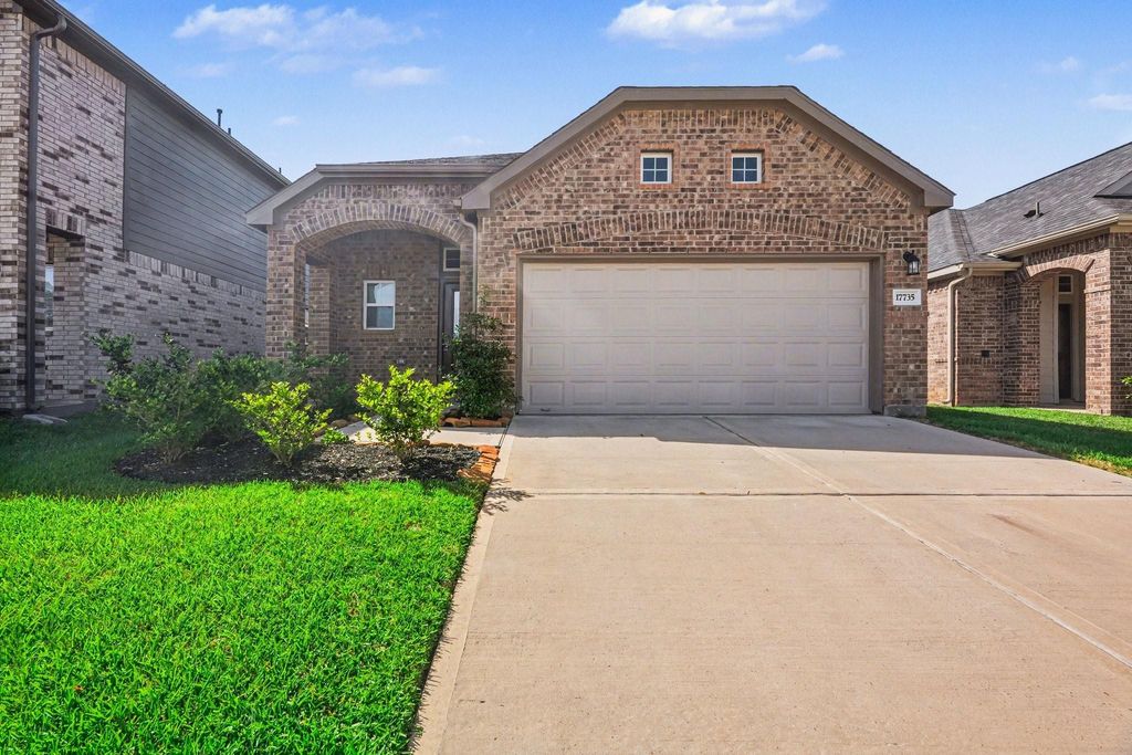Photo of 17735 Pamukkale Place, Tomball, TX 77377 (MLS # 11161405)