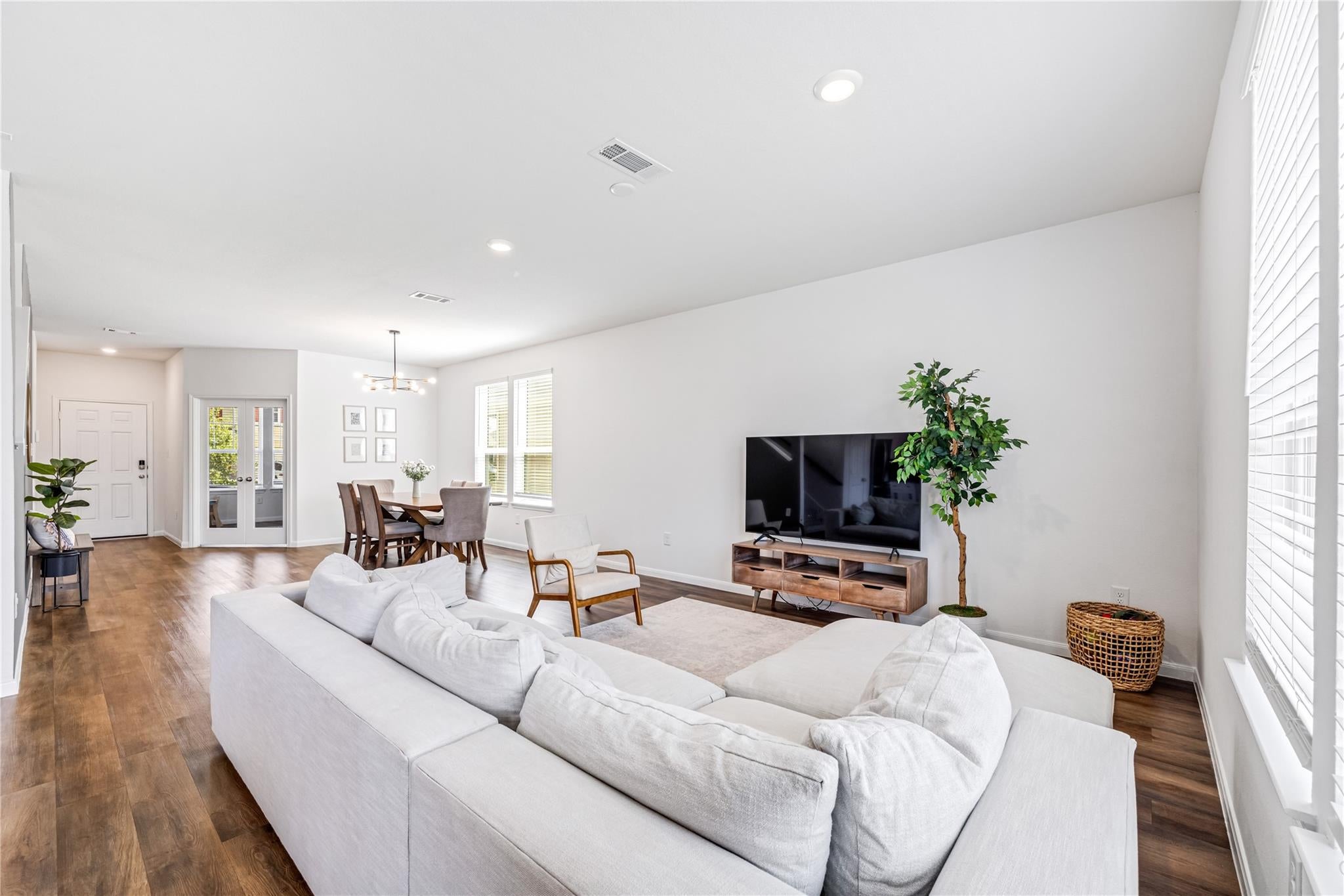 23818 Seeded Meadow Court