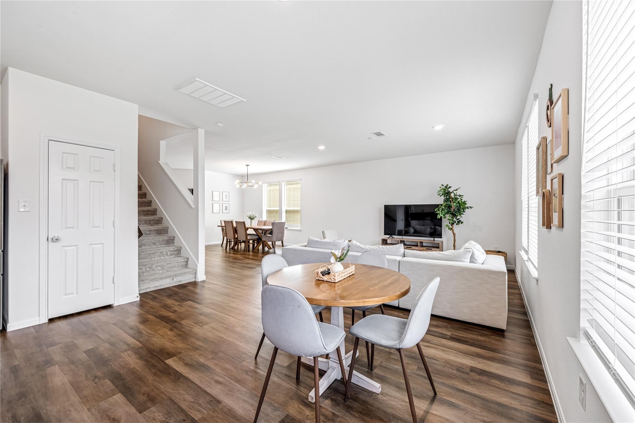 23818 Seeded Meadow Court