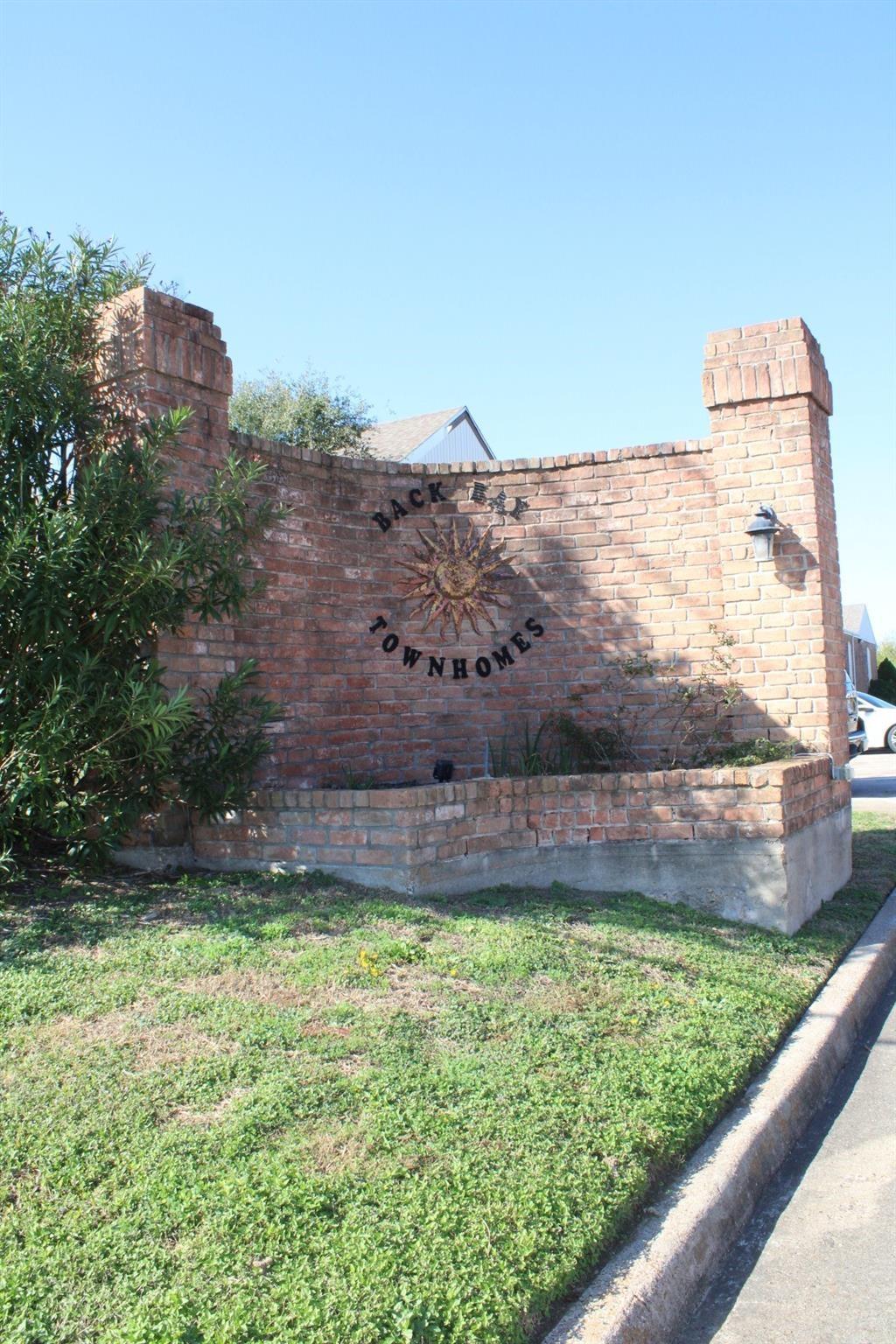 1901 Back Bay Drive