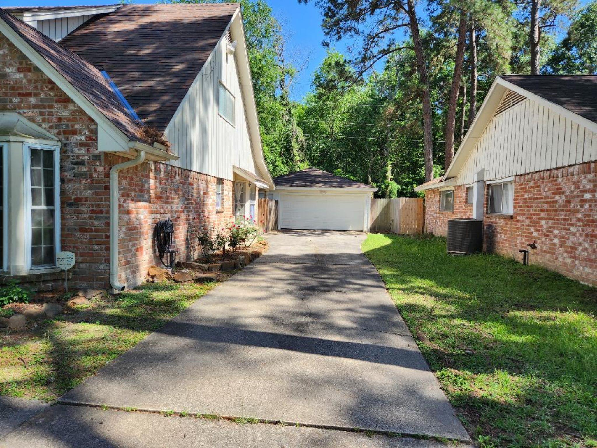 2322 Deer Valley Drive