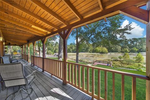 76 Hunters Creek Drive Huntsville TX 77340