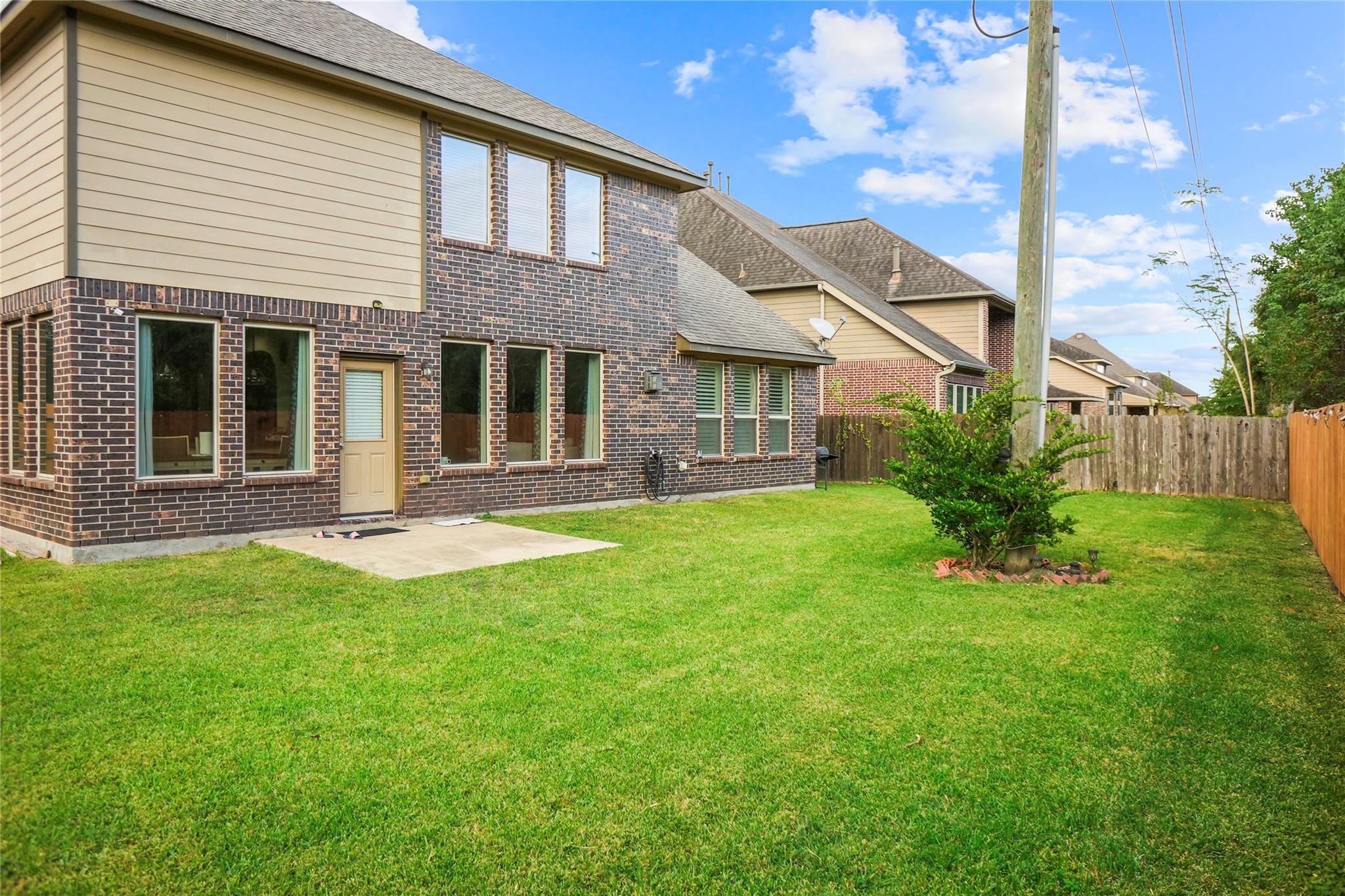 12608 Floral Park Lane