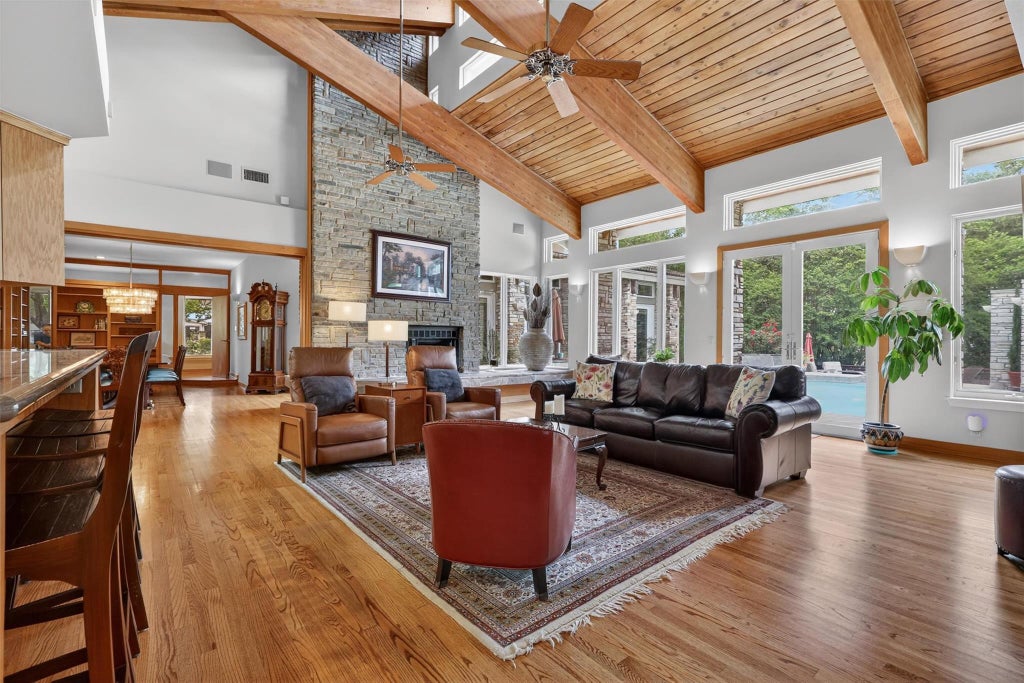 Photo of 8215 Amber Cove Drive, Humble, TX 77346 (MLS # 37536790)