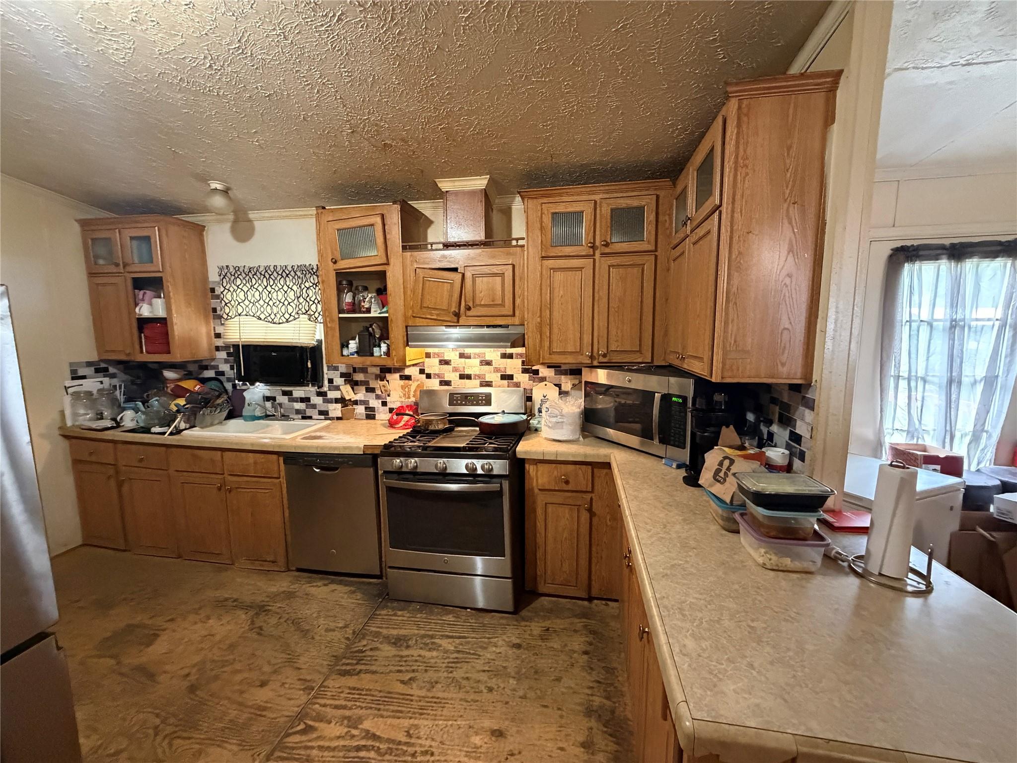 18667 Clover Path