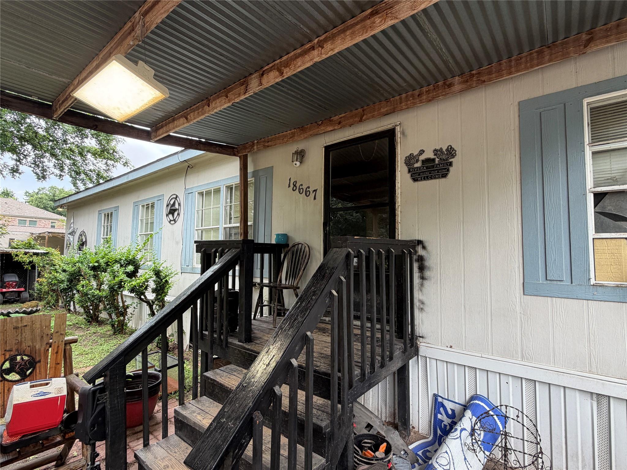 18667 Clover Path