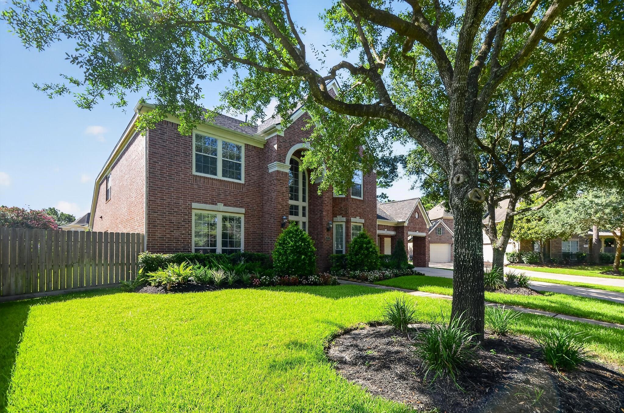 4711 Kings Landing Lane