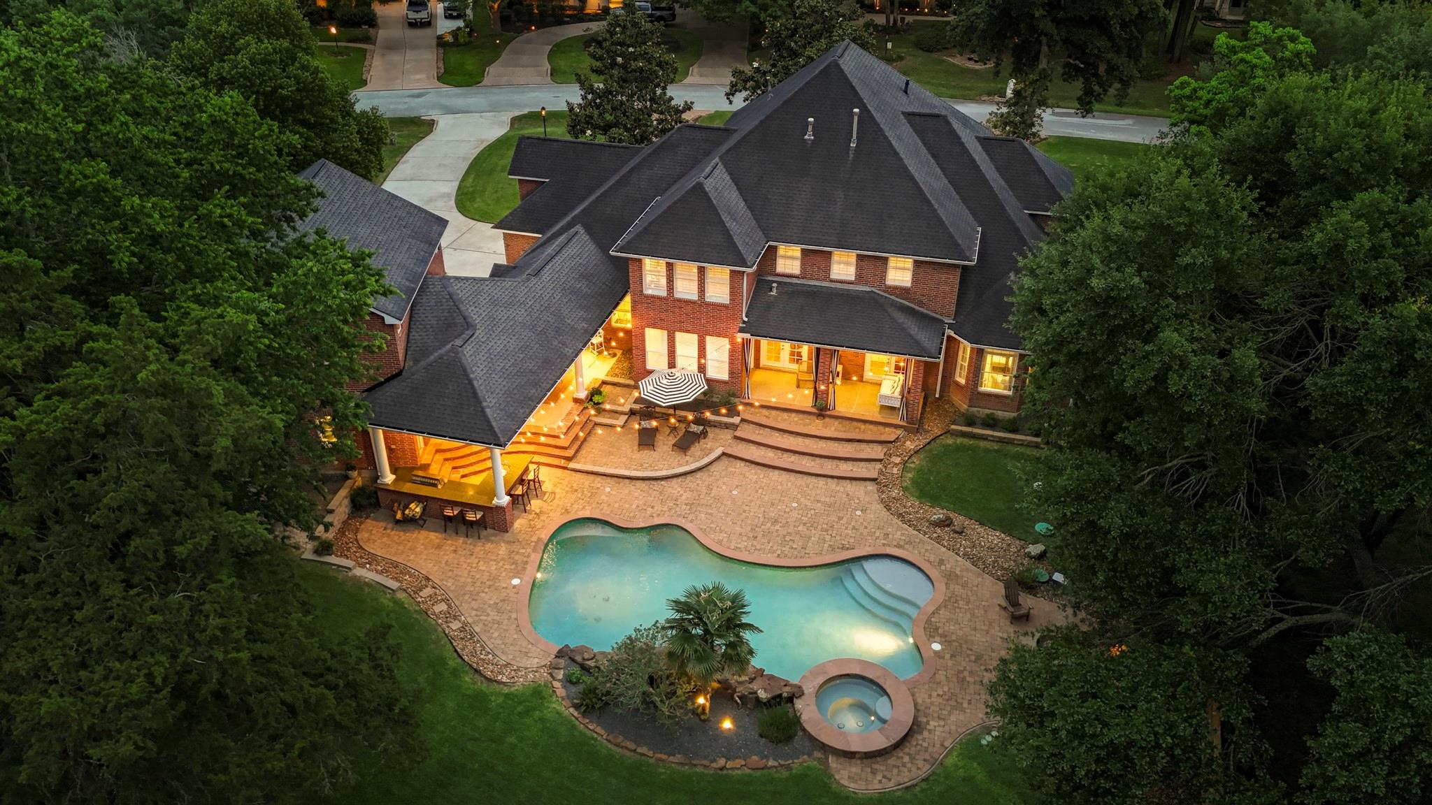 15318 Hunters Bend Dr Drive