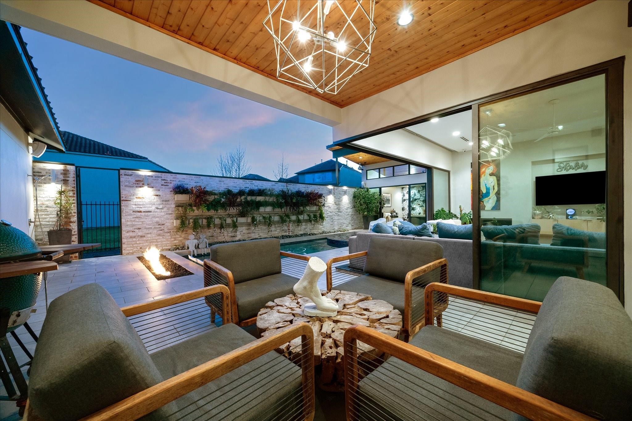 1006 Vista Creek Drive