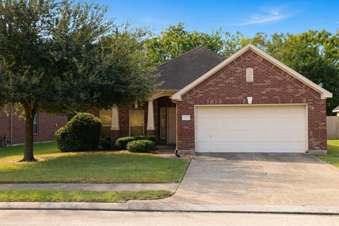 Photo of 6212 Patridge Drive, Pearland, TX 77584 (MLS # 79984565)