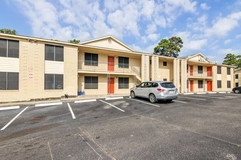 Photo of 3631 N Macgregor Way #7, Houston, TX 77004 (MLS # 6741358)
