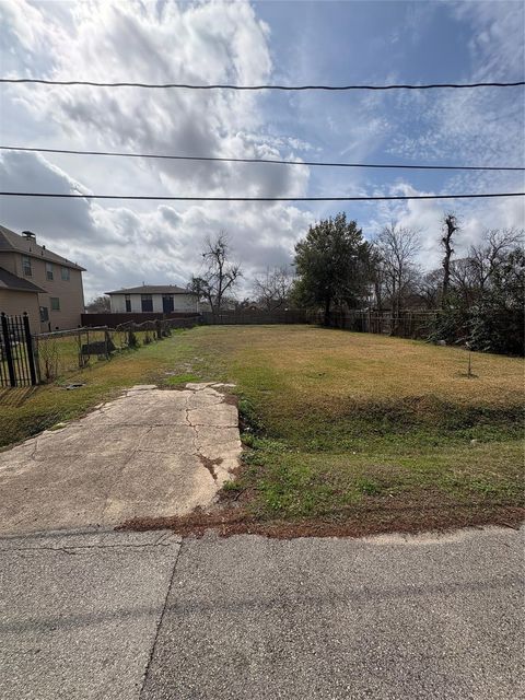 3614 Christie Street Houston TX 77026