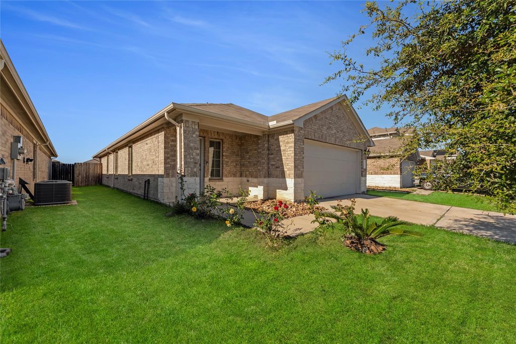 Photo of 2311 Silver Plume Lane, Spring, TX 77373 (MLS # 69837214)