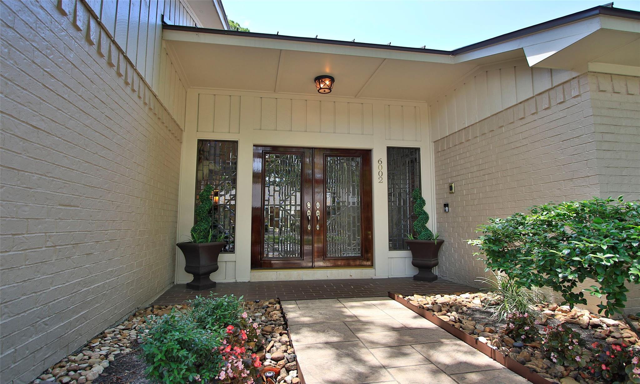 6002 Coral Ridge Road