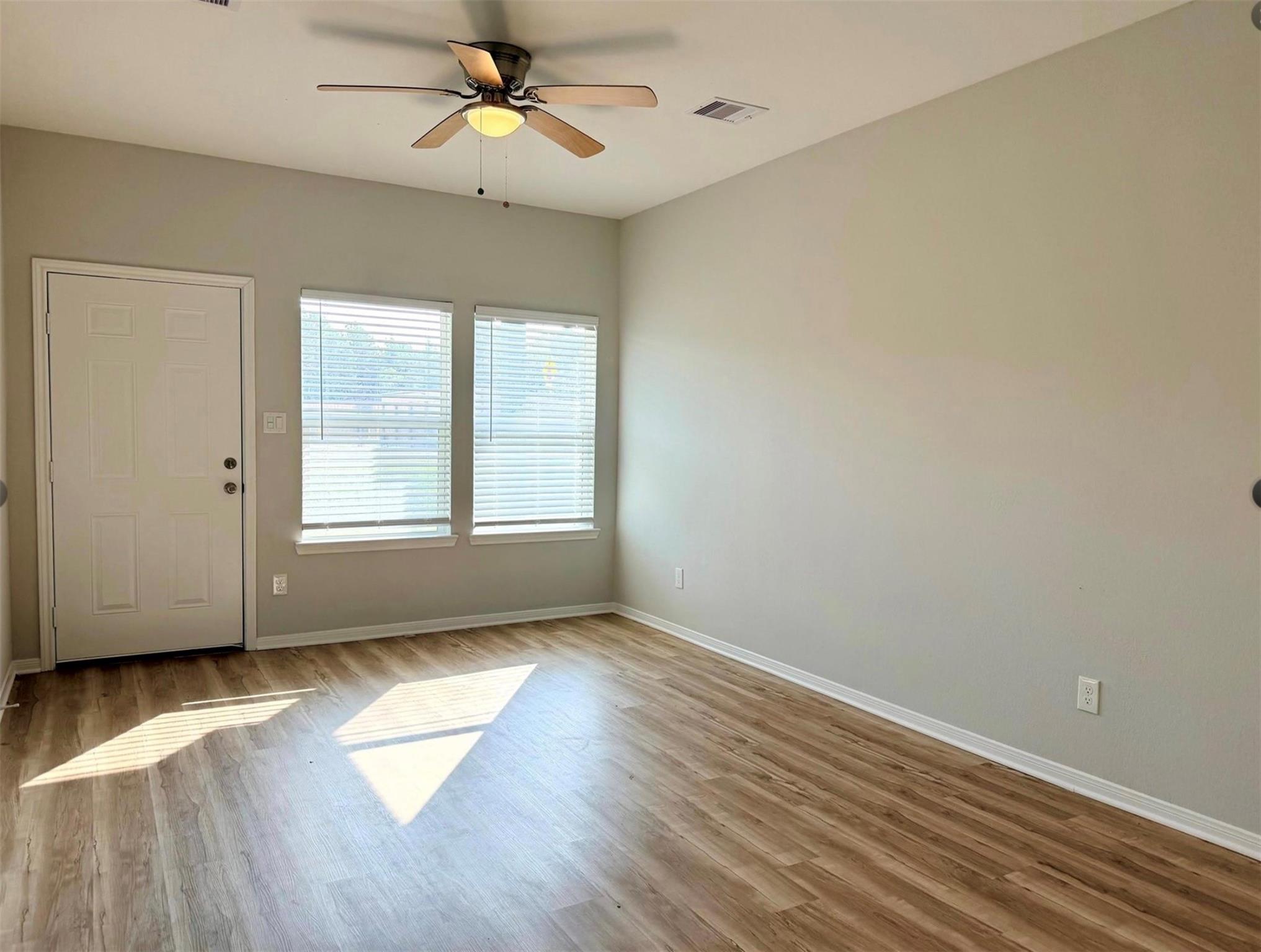 502 S Ross Sterling B