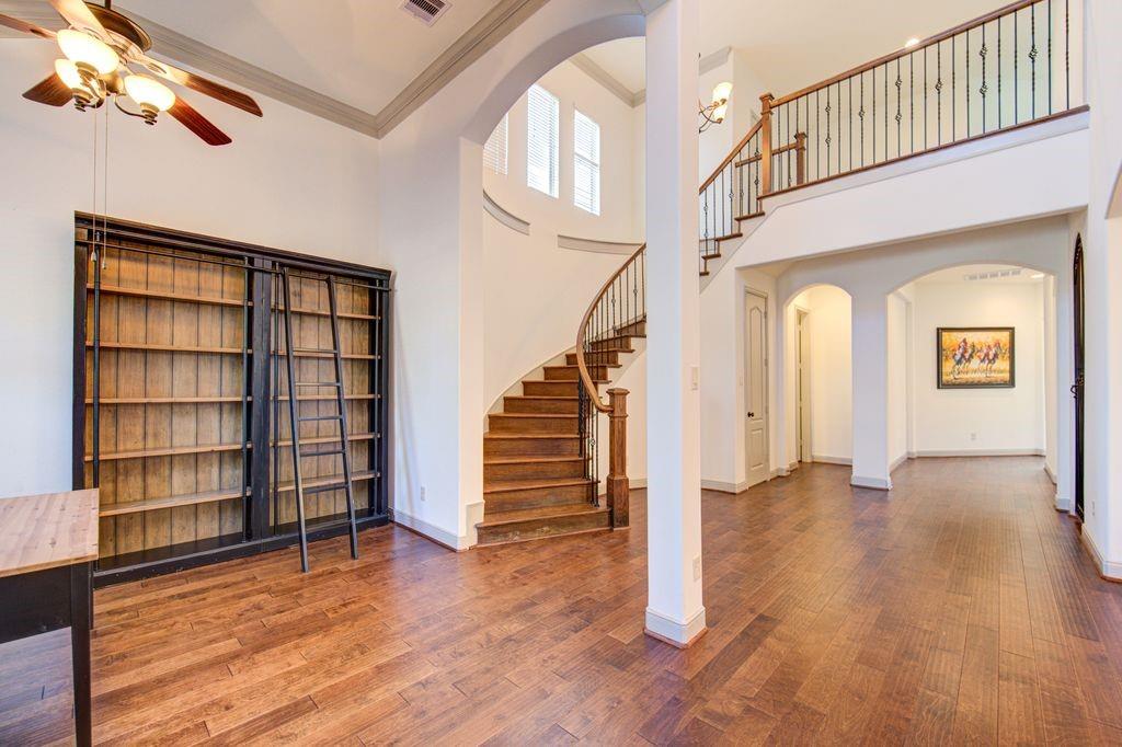 2834 Hollingsworth Pine Lane