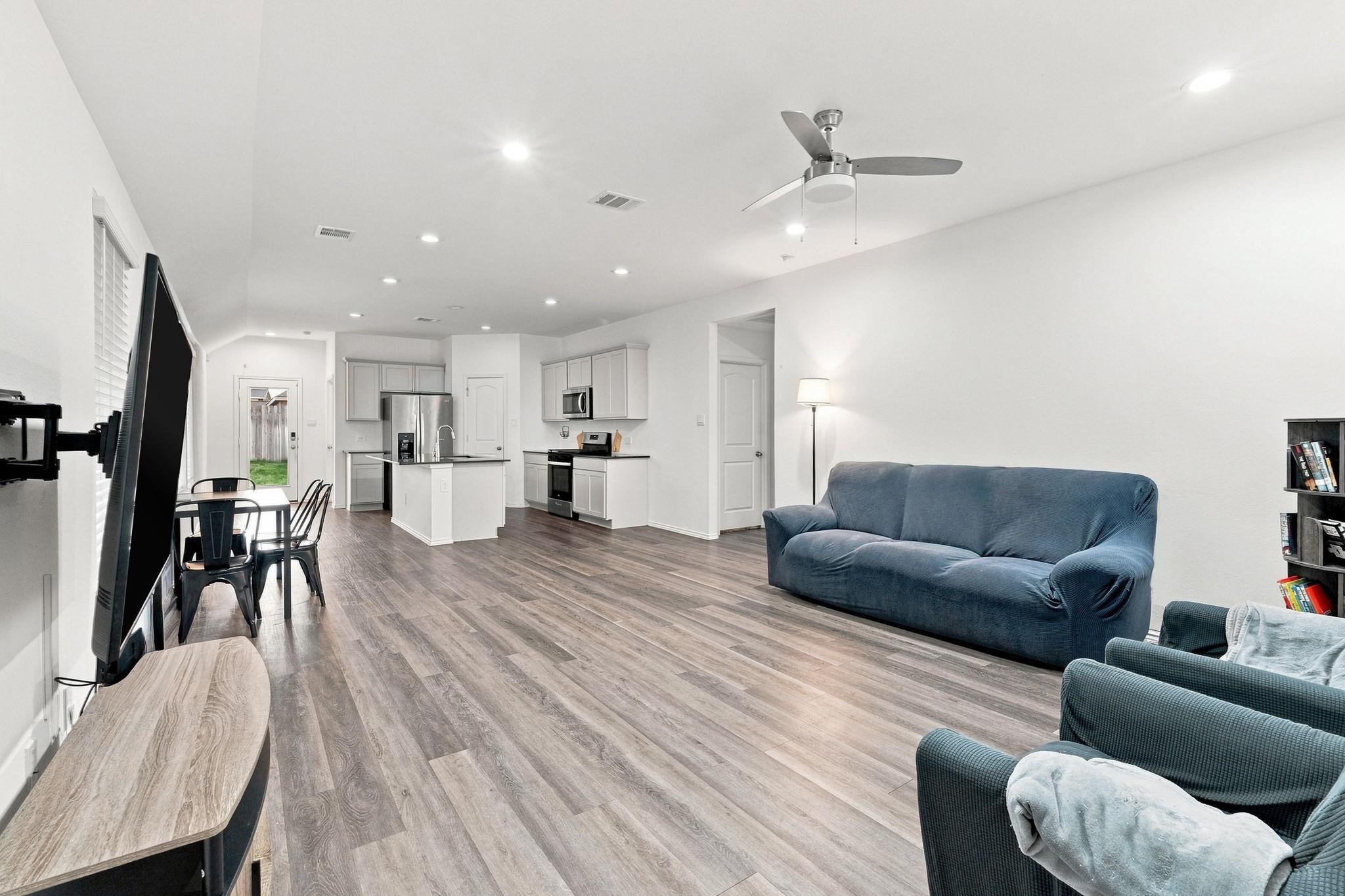 4984 Pismo Ray Drive