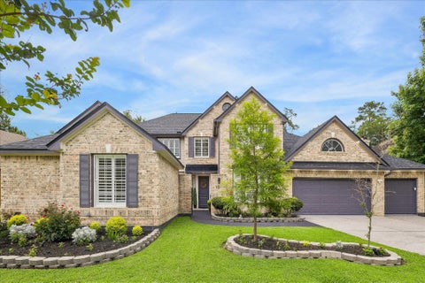 Photo of 15 W Beckonvale Circle, The Woodlands, TX 77382 (MLS # 28515840)