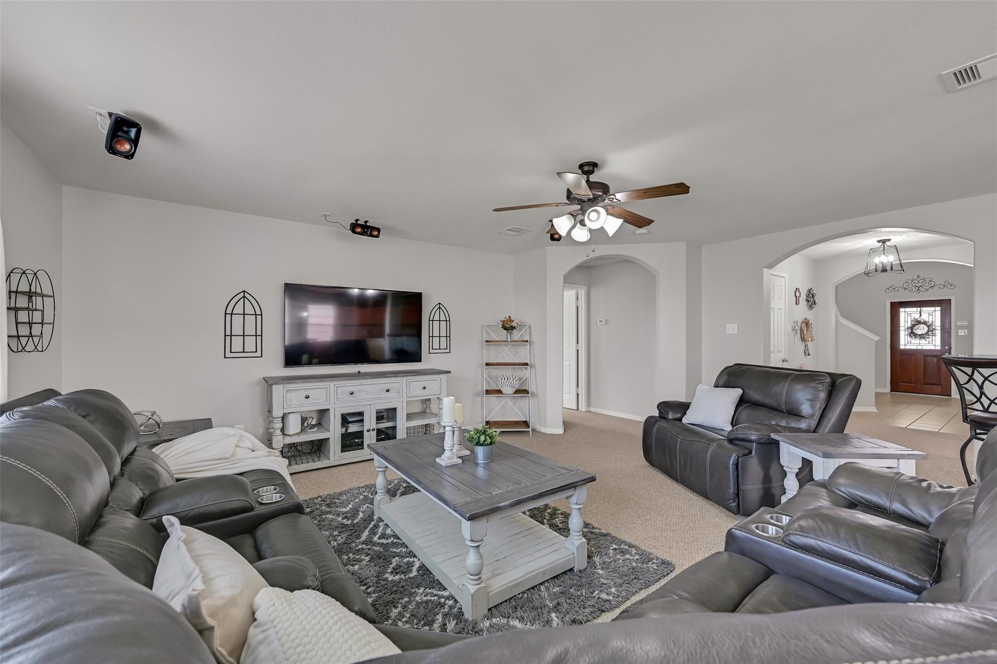 2516 Goldeneye Lane