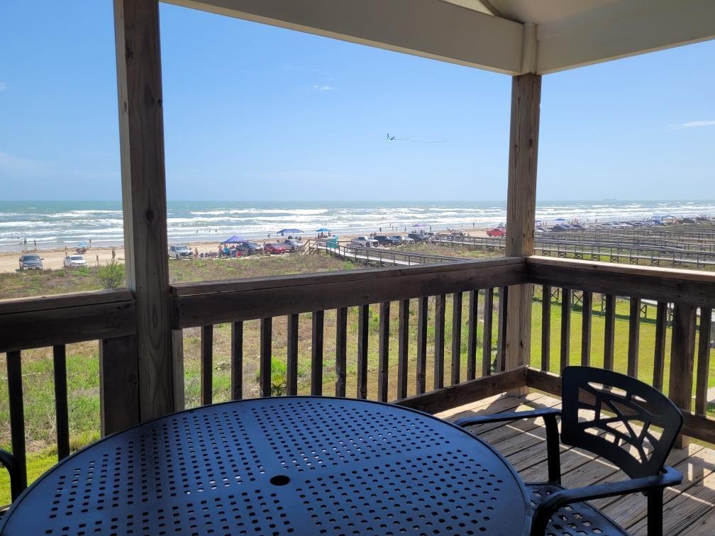 2422 Blue Water Highway CR257