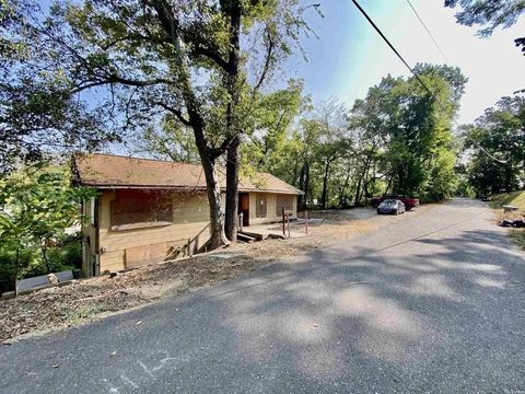 Multifamily For Sale - 111 Shadow Terrace Ter<br/> Hot Springs, AR 71901