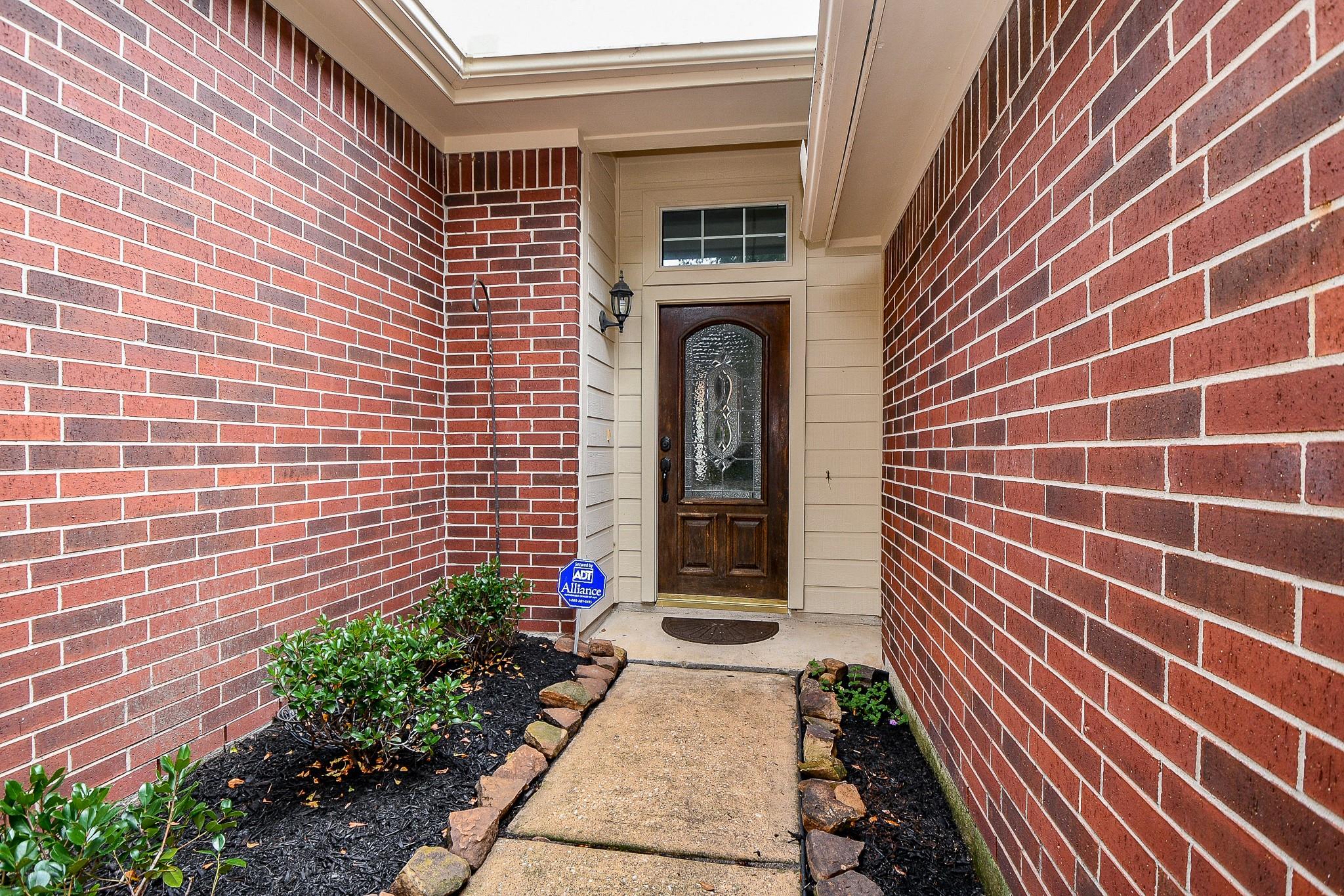 2811 Rayburn Ridge Drive