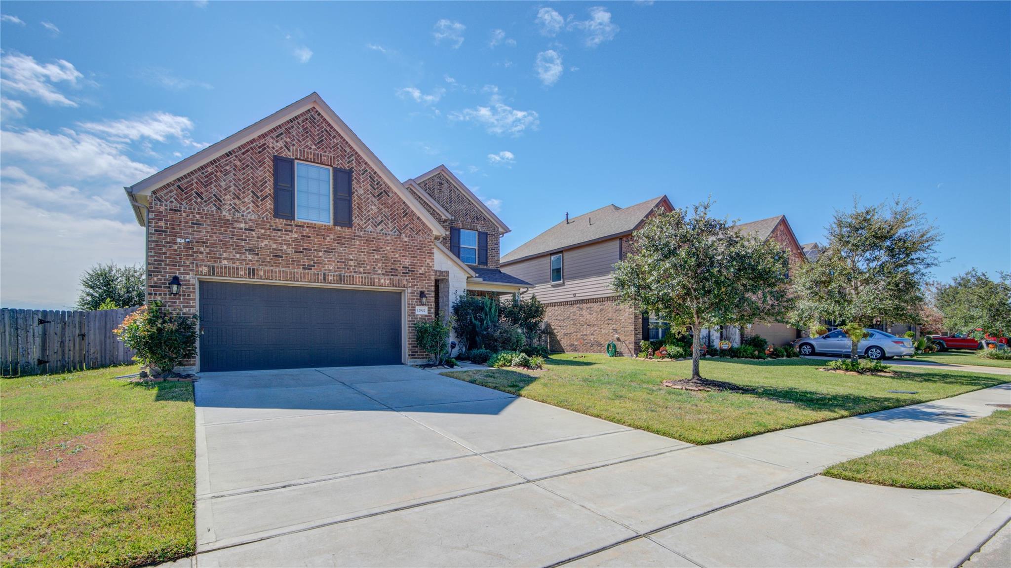 12902 Oak Falls Drive