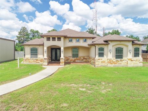 Photo of 5435 Evergreen Canyon Road, Houston, TX 77066 (MLS # 78407642)