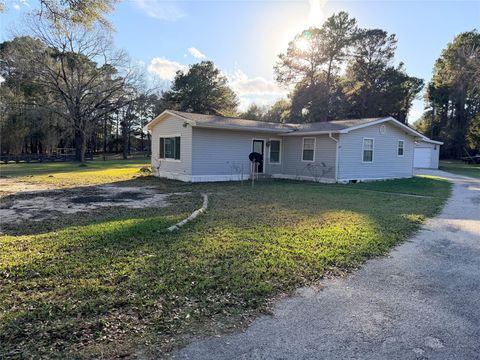 Homes For Sale - 295 Lazy Hollow Lane<br/> Livingston, TX 77351