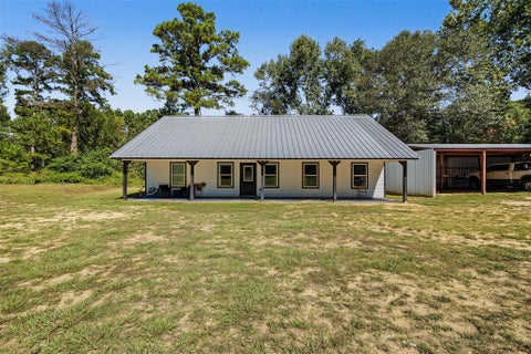 Photo of 282 E Slumberlane Drive, Livingston, TX 77351 (MLS # 21087545)