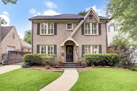 Photo of 2137 W Main Street, Houston, TX 77098 (MLS # 91733924)