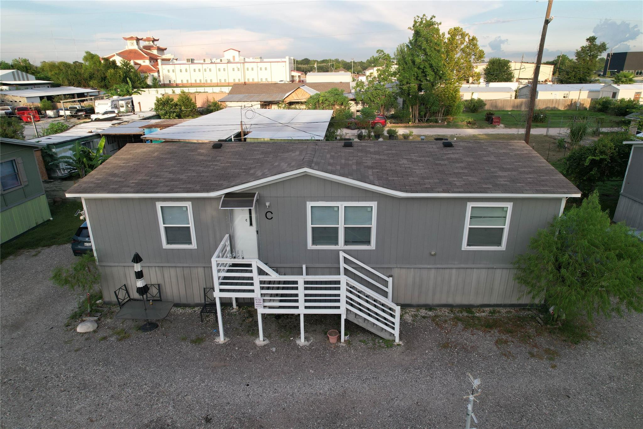 3234 Bobbie Street