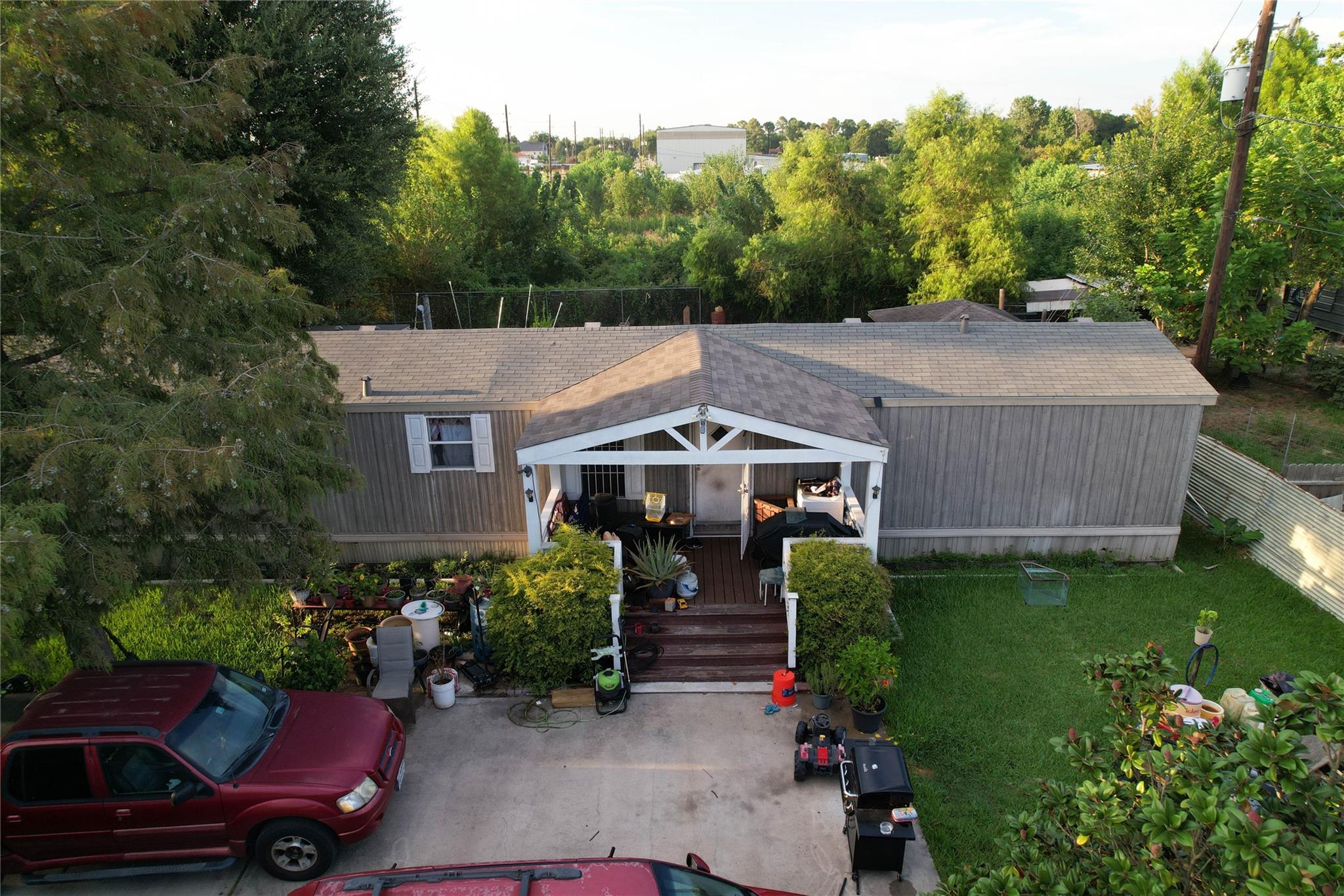 3234 Bobbie Street