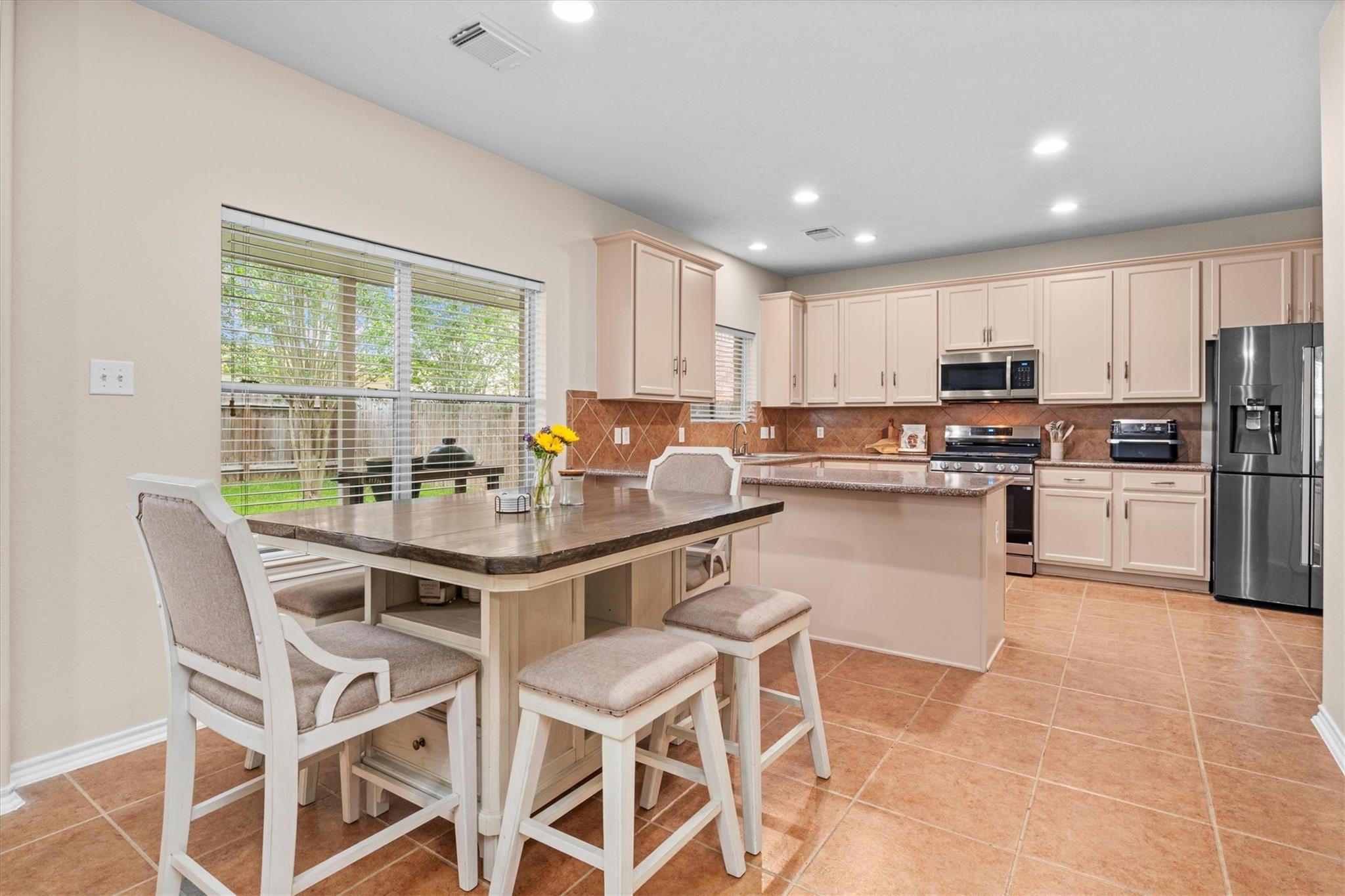 4927 Forest Hurst Drive