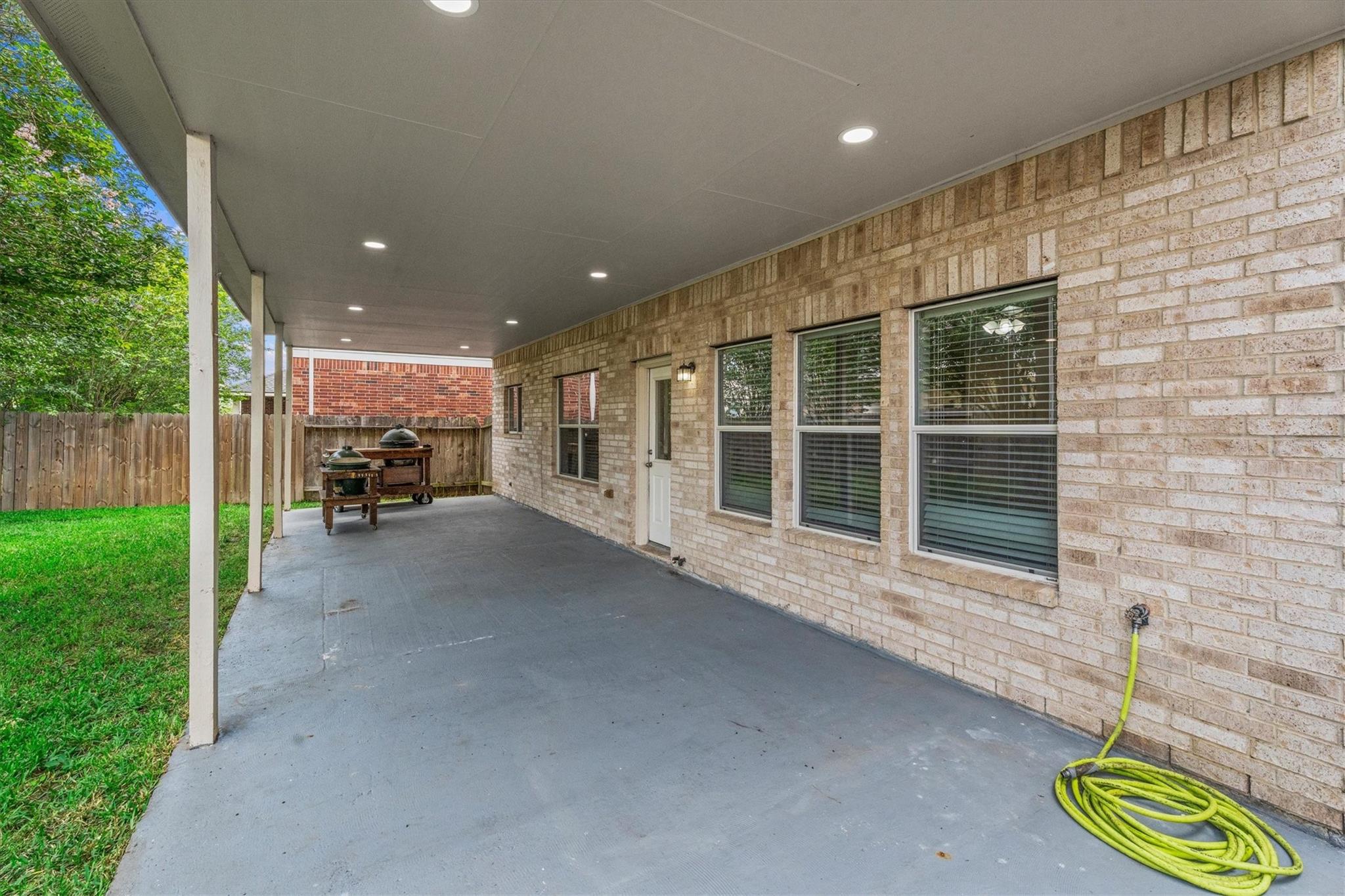 4927 Forest Hurst Drive