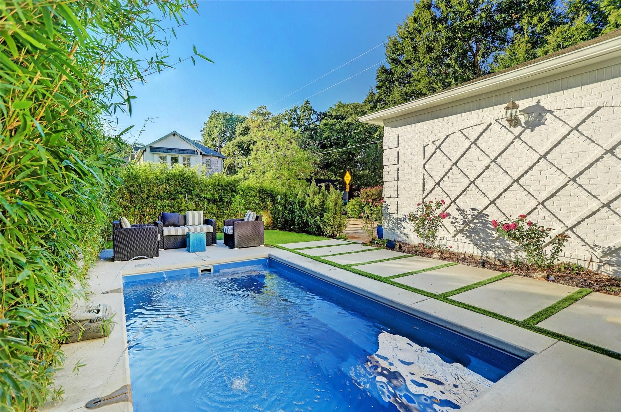 1502 Whispering Pines Drive