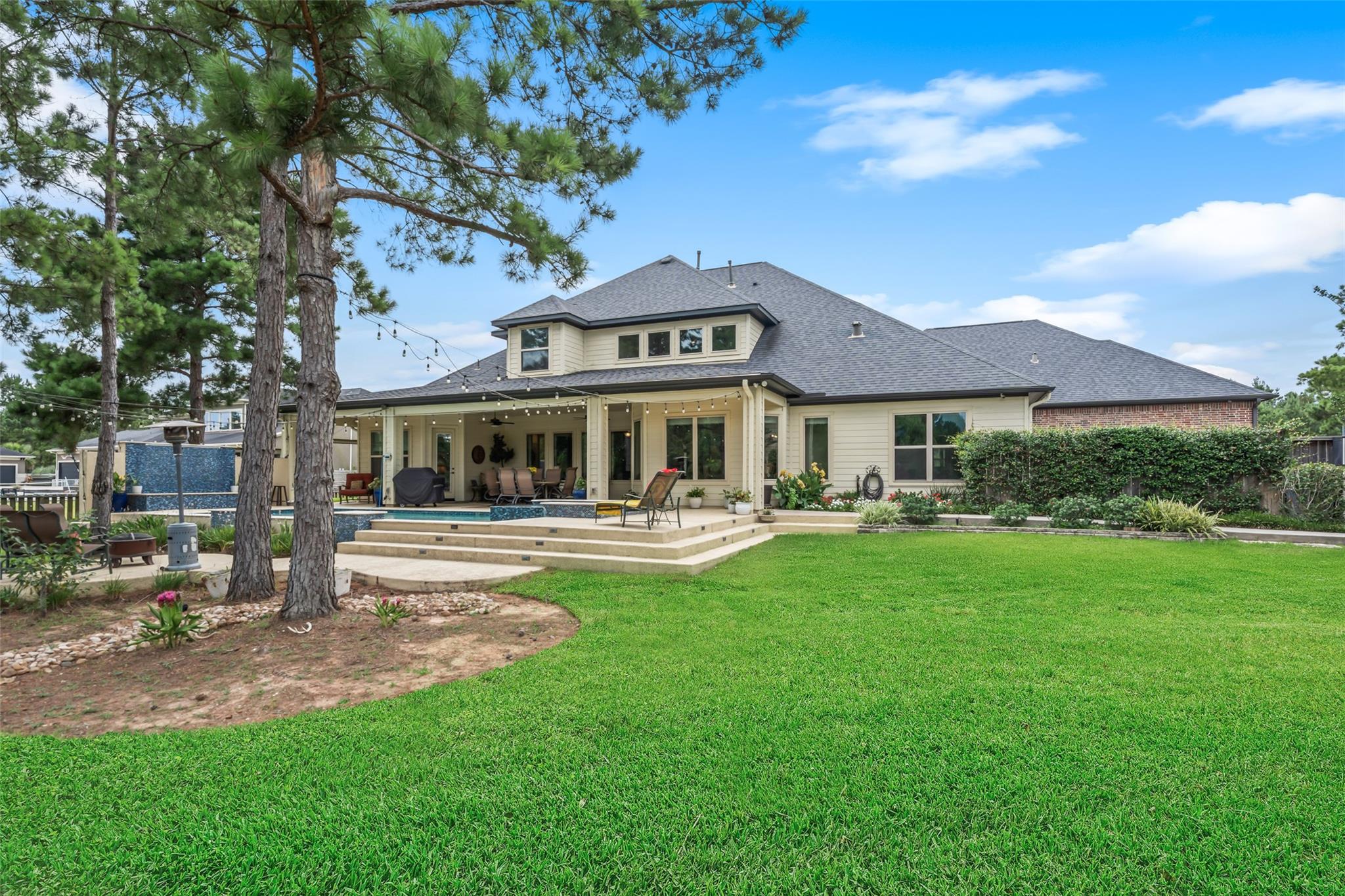 9108 Ridgelake Court