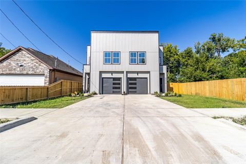 Photo of 8522 Dosia Street, Houston, TX 77051 (MLS # 85848568)