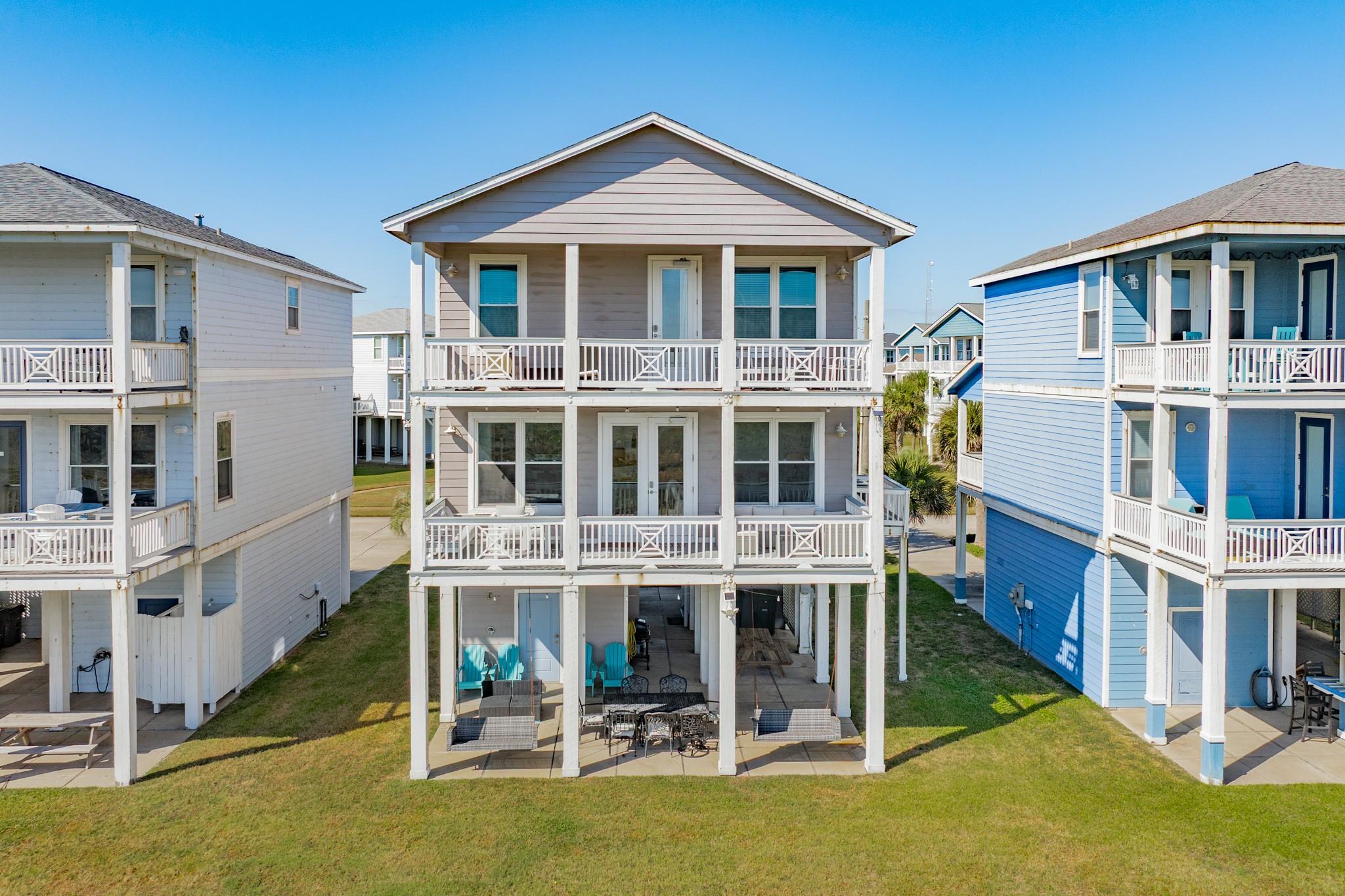 4215 Green Heron Drive