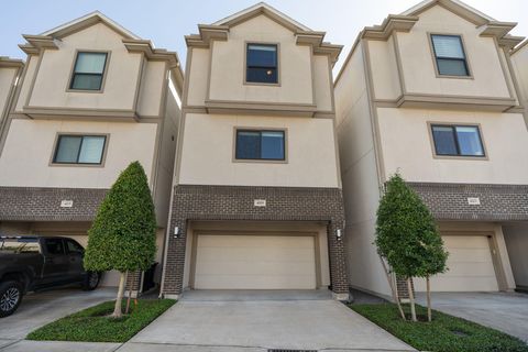 Photo of 4219 Allen Street, Houston, TX 77007 (MLS # 92830349)