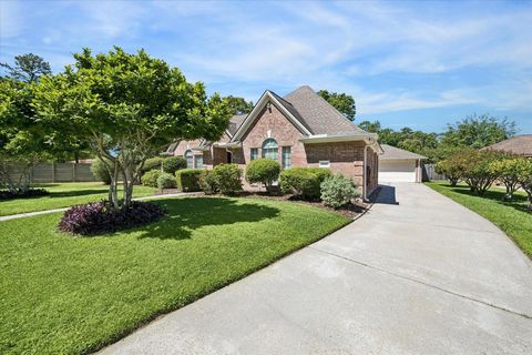 Tiny photo for 25392 Sausalito Lane, Porter, TX 77365 (MLS # 42912964)