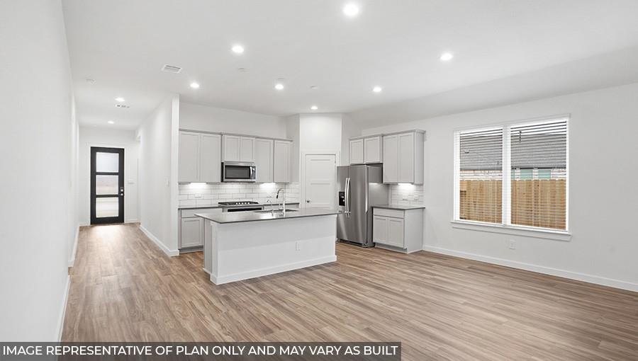 41022 Riverside Meadows Drive