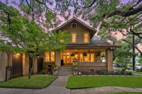 Photo of 945 Harvard Street, Houston, TX 77008 (MLS # 87050788)