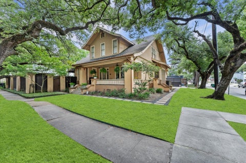 Tiny photo for 945 Harvard Street, Houston, TX 77008 (MLS # 87050788)