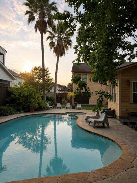 Tiny photo for 945 Harvard Street, Houston, TX 77008 (MLS # 87050788)