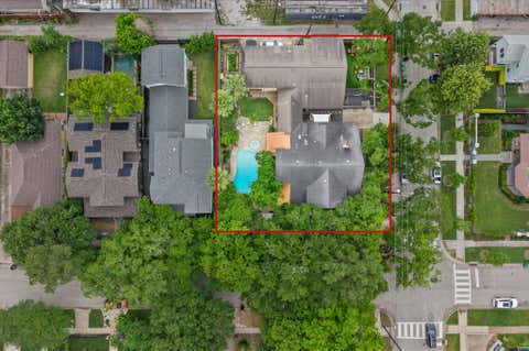 Tiny photo for 945 Harvard Street, Houston, TX 77008 (MLS # 87050788)