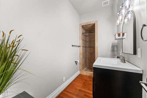 Tiny photo for 945 Harvard Street, Houston, TX 77008 (MLS # 87050788)