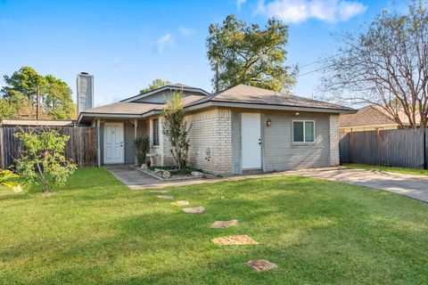 Photo of 3113 Larkspur Circle, Bryan, TX 77845 (MLS # 64720353)