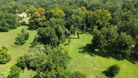 Photo of 38320 Buckskin Road, Wallis, TX 77485 (MLS # 64720661)